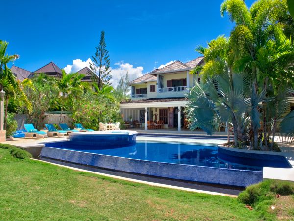 Jamaica Home 985418