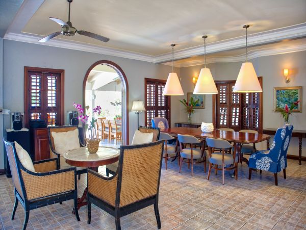 Jamaica Home 985418