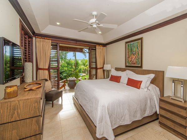 Jamaica Home 985420