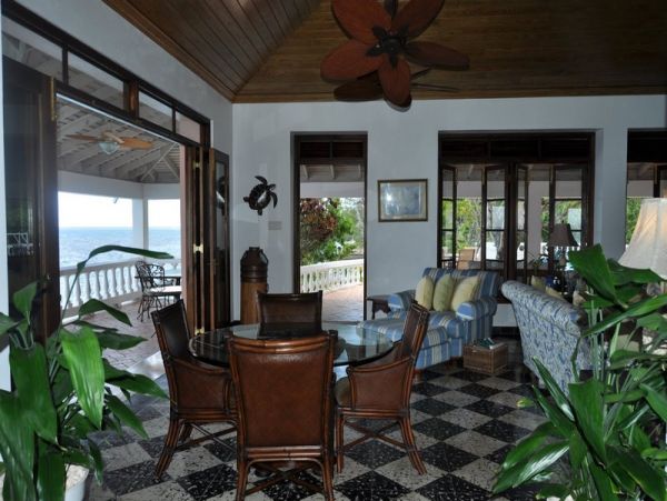 Jamaica Home 985428
