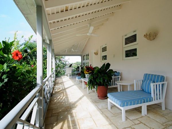 Jamaica Home 985429