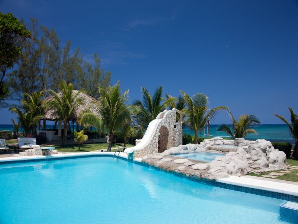 Jamaica Home 985433