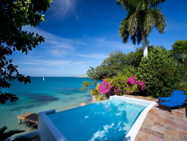 Jamaica Home 985435