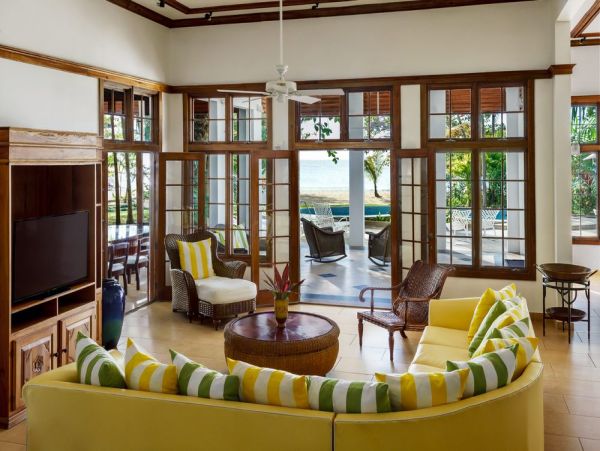 Jamaica Home 985441