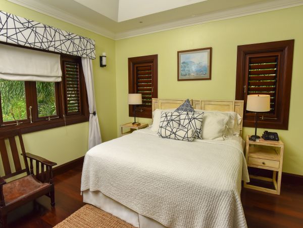 Jamaica Home 985442