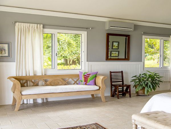 Jamaica Home 985444