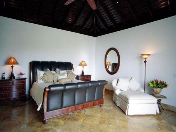 Jamaica Home 985445