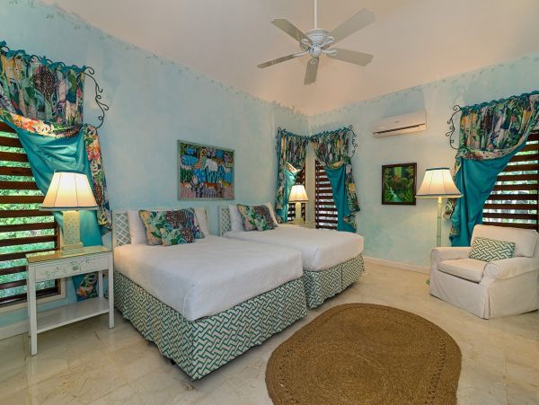 Jamaica Home 985447