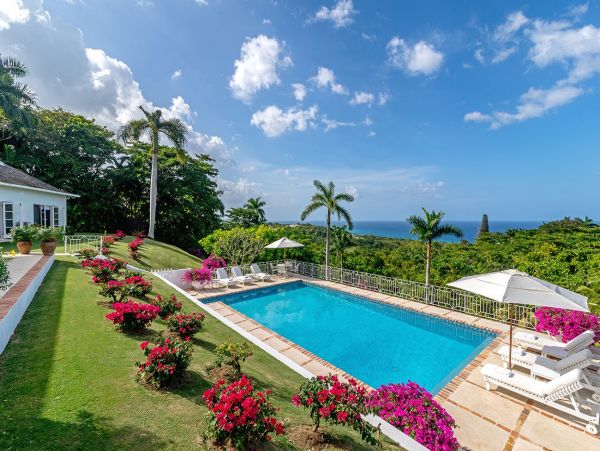 Jamaica Home 985447