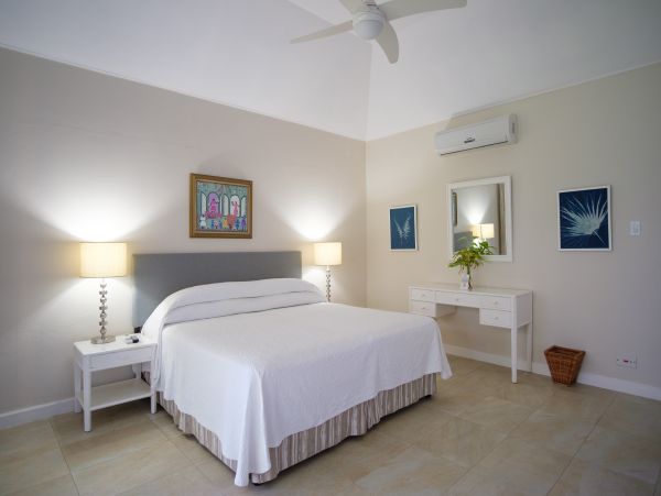 Jamaica Home 985448