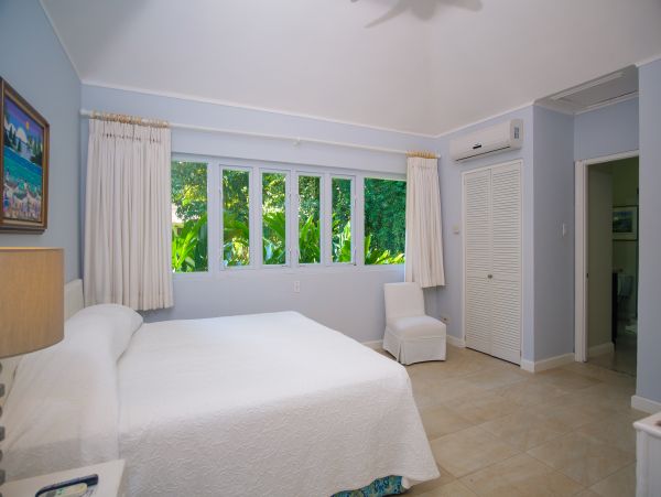 Jamaica Home 985448