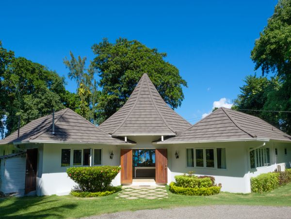 Jamaica Home 985448