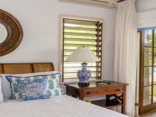 Jamaica Home 985450