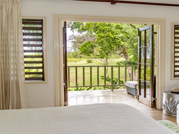 Jamaica Home 985450