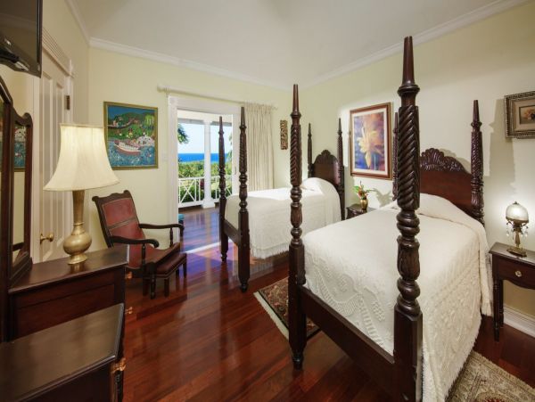 Jamaica Home 985453