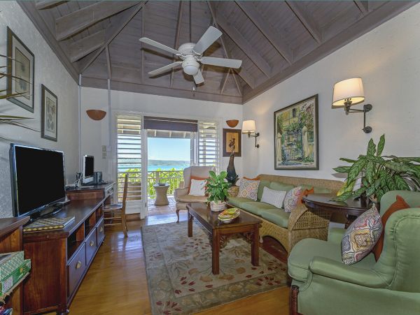 Jamaica Home 985464
