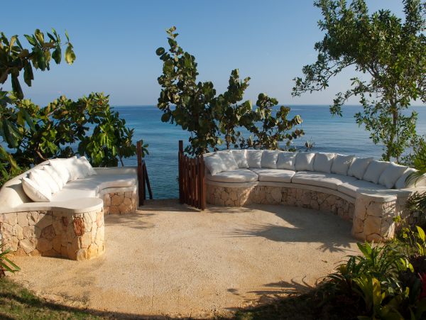 Jamaica Home 985471