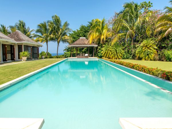 Jamaica Home 985472
