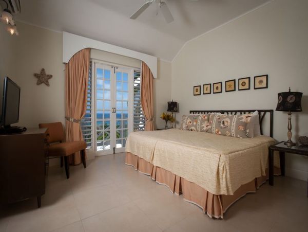 Jamaica Home 985474