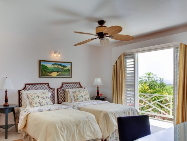 Jamaica Home 985474