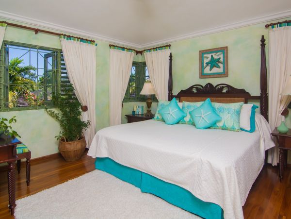 Jamaica Home 985475