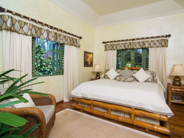 Jamaica Home 985475