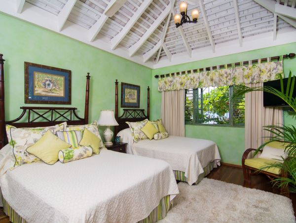 Jamaica Home 985475