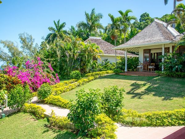 Jamaica Home 985490