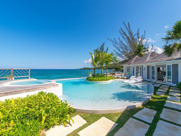 Jamaica Home 985499