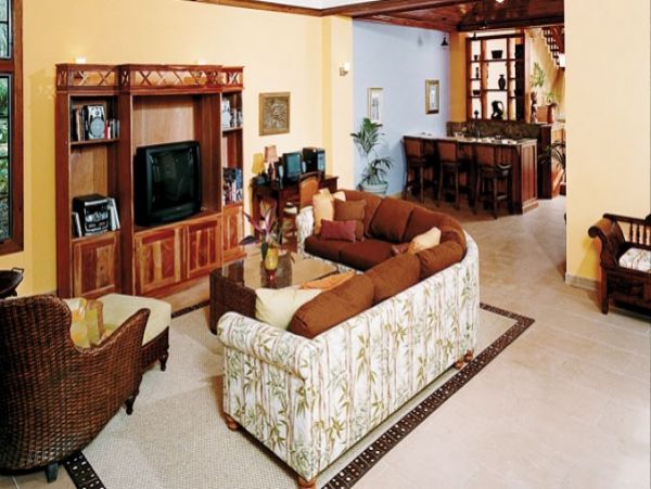 Jamaica Home 985501