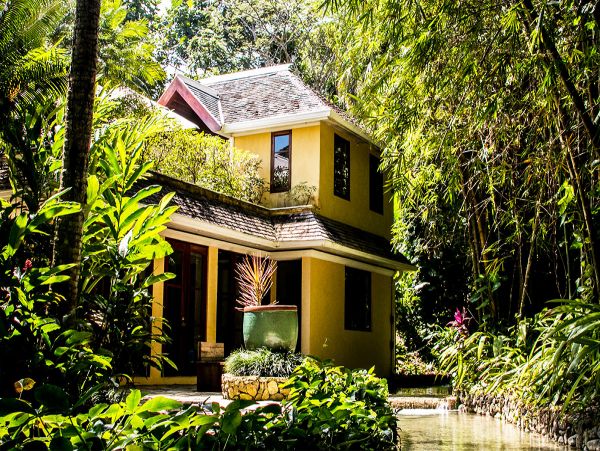 Jamaica Home 985502