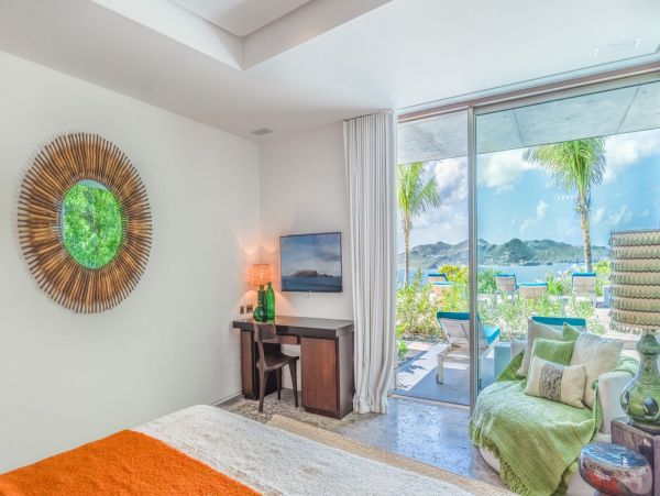 St. Barts Home 985517