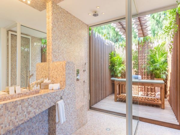 St. Barts Home 985517