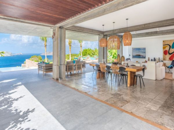 St. Barts Home 985517