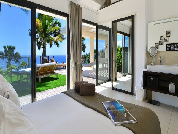 St. Barts Home 985518