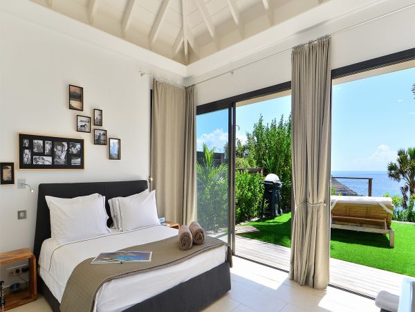 St. Barts Home 985518
