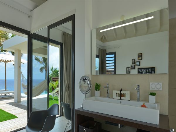 St. Barts Home 985518