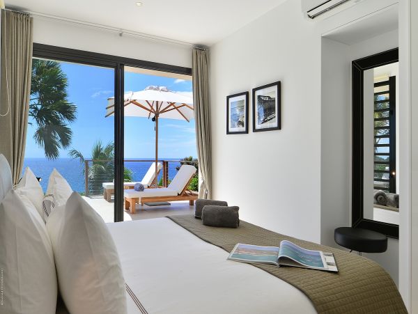 St. Barts Home 985518