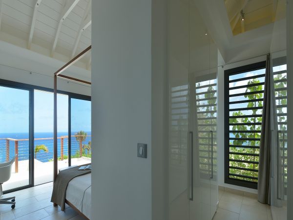 St. Barts Home 985518