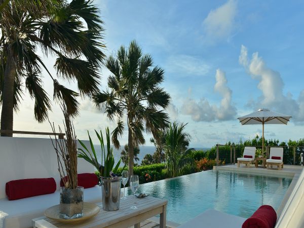 St. Barts Home 985518