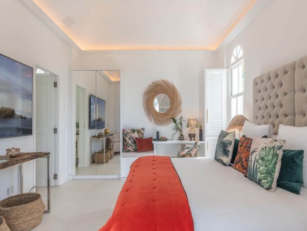 St. Barts Home 985519