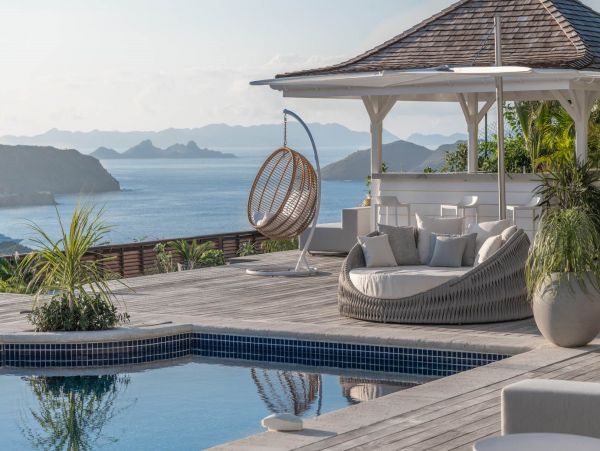 St. Barts Home 985519