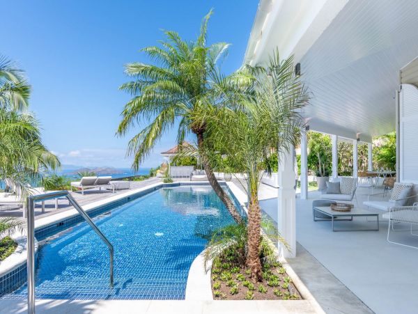St. Barts Home 985519