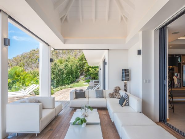 St. Barts Home 985520