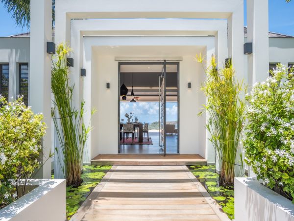 St. Barts Home 985520