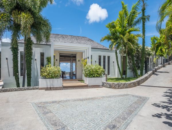 St. Barts Home 985520