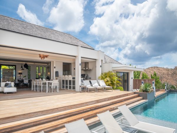 St. Barts Home 985520