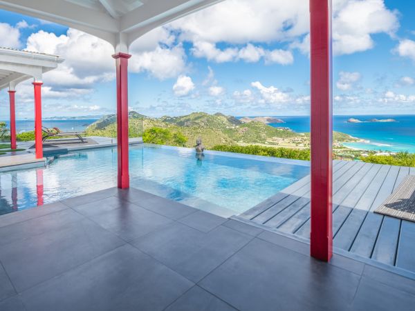 St. Barts Home 985523