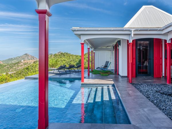 St. Barts Home 985523