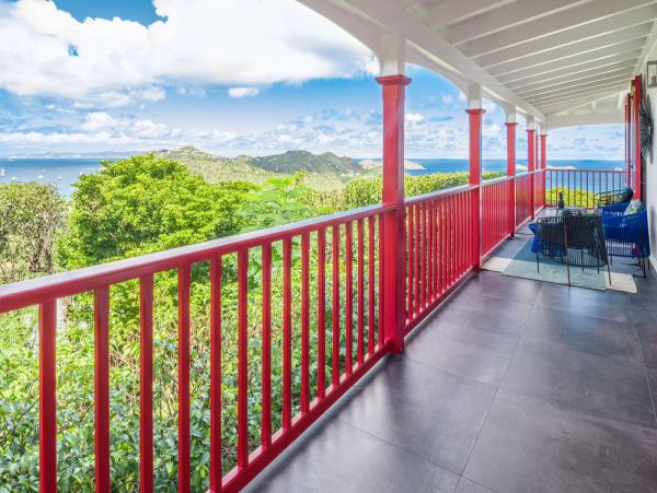 St. Barts Home 985523